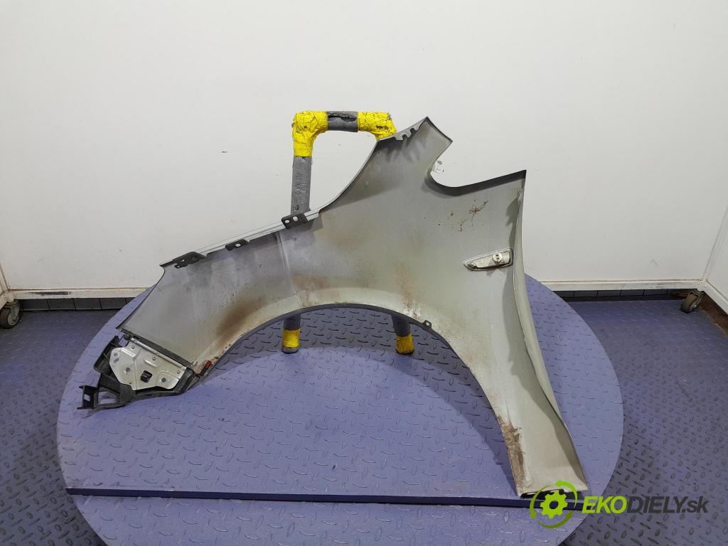 Opel Astra 2013 blatnik před v pravo: