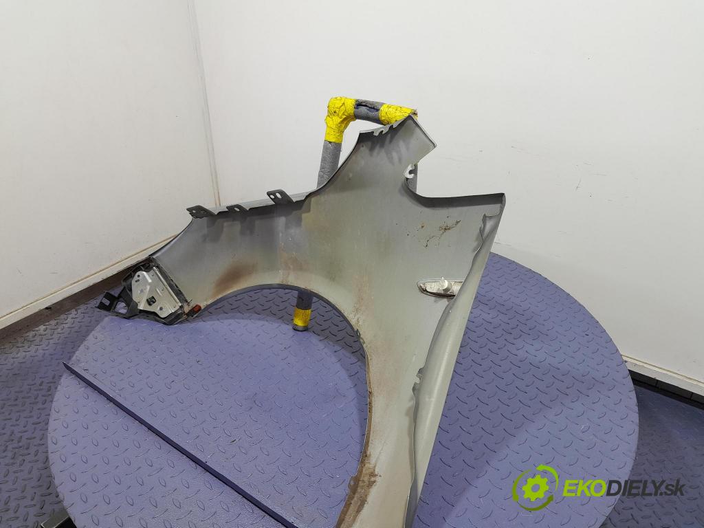 Opel Astra 2013 blatnik před v pravo: