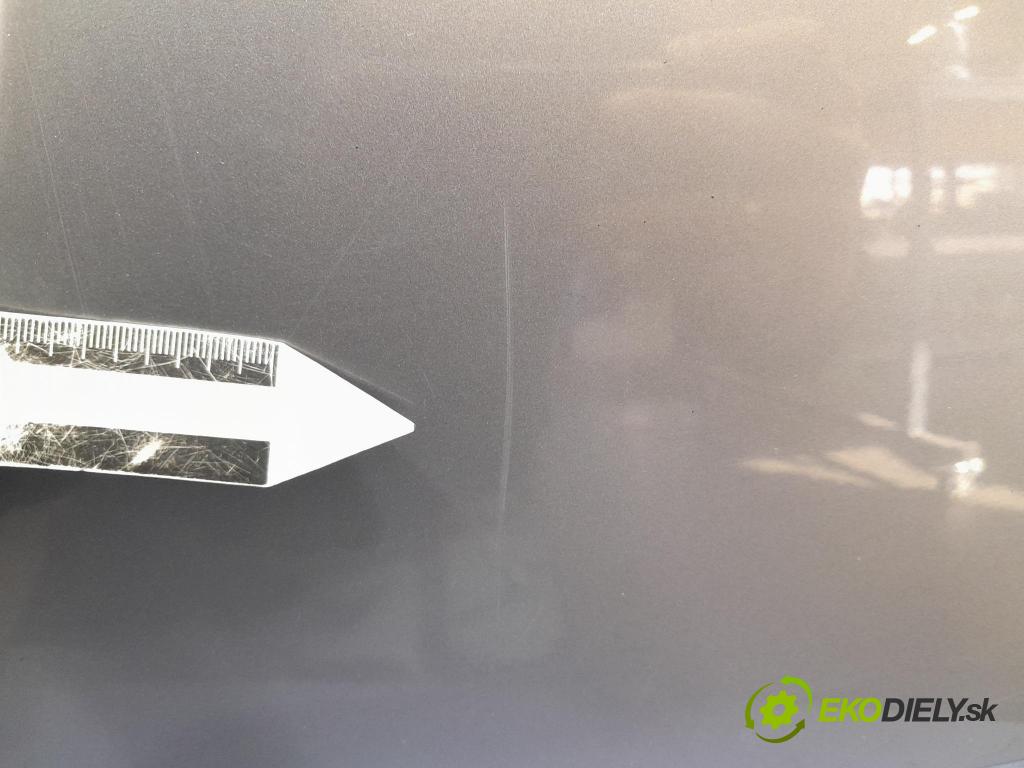 Opel Astra 2013 zadna dveře kufra: kufra: