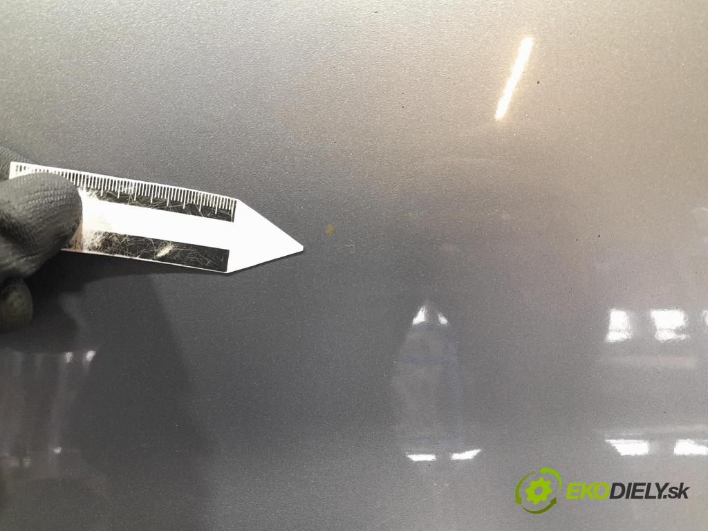 Opel Astra 2013 dvere Predné pravé