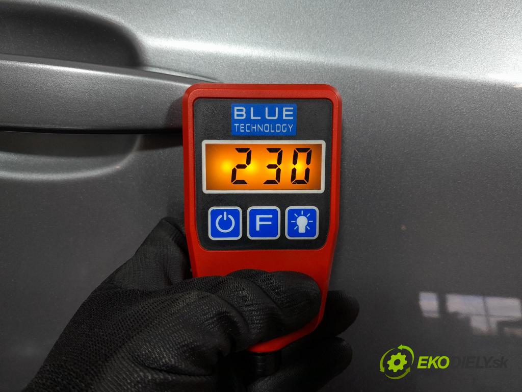 Opel Astra 2013 dvere Predné pravé