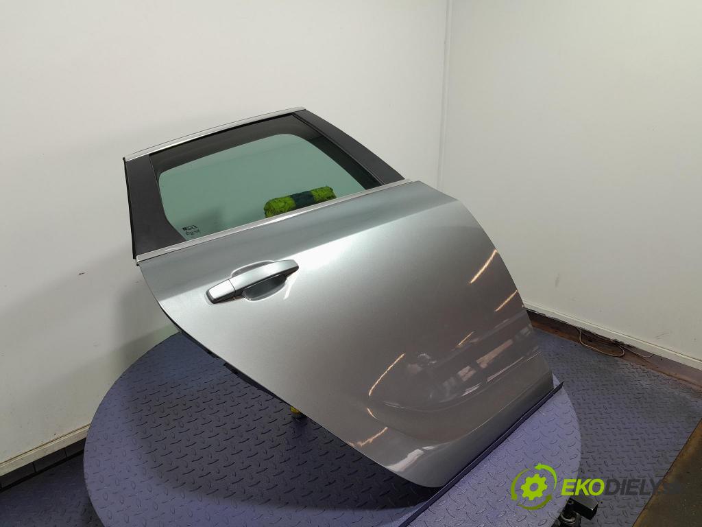Opel Astra 2013 dvere zad pravé