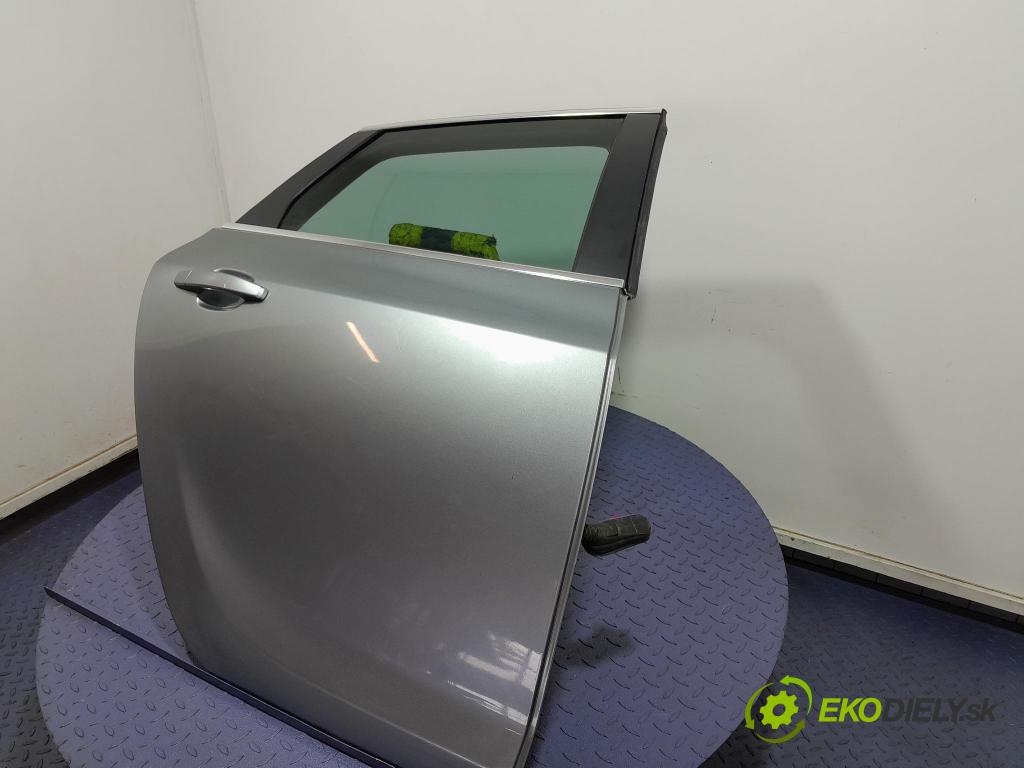 Opel Astra 2013 dvere zad pravé