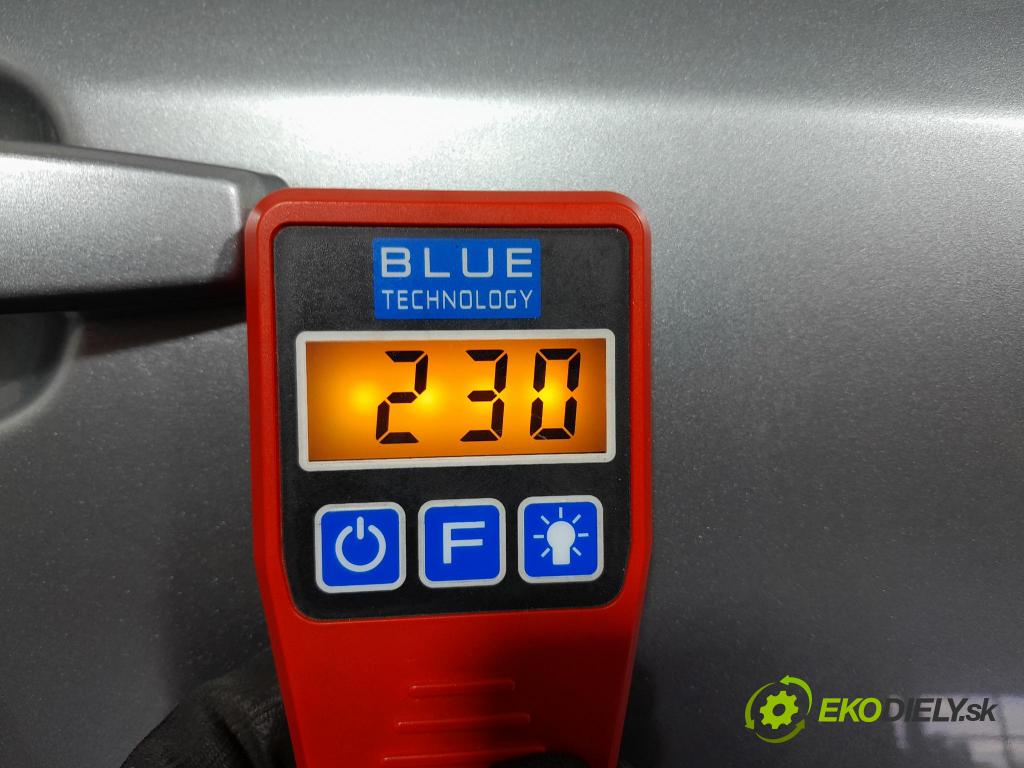 Opel Astra 2013 dvere zad pravé