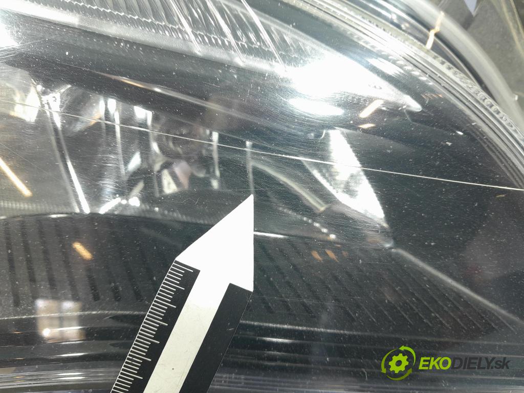 Opel Astra 2013 Reflektor: v pravo: 13365291