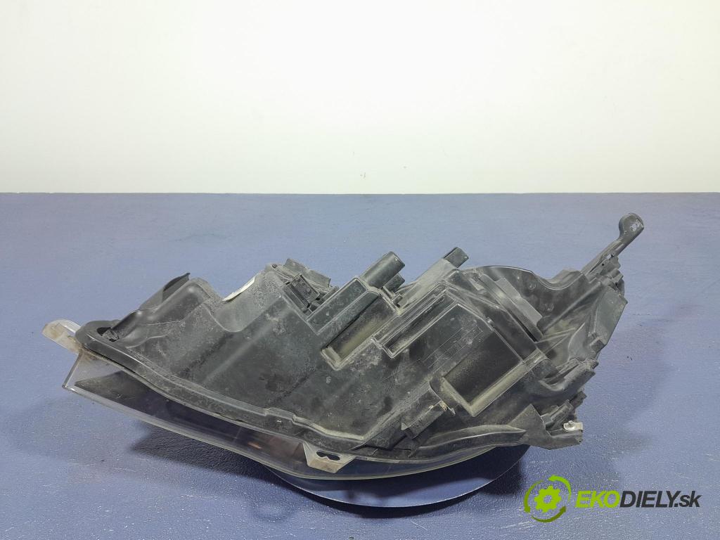 Opel Astra 2013 Reflektor: v pravo: 13365291