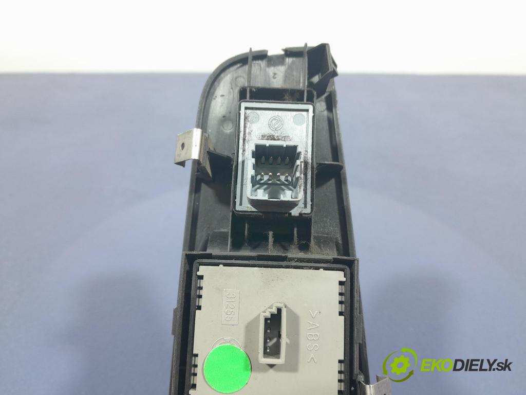 Fiat Linea 2008 Přepínač Sklenka: 