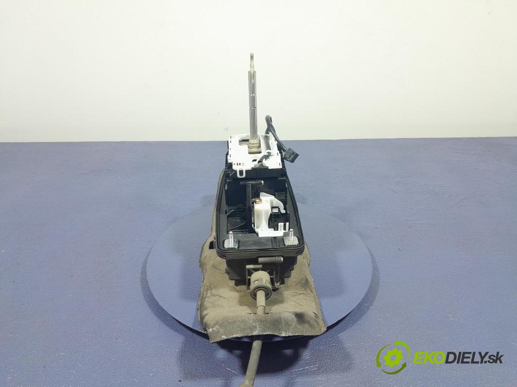 Audi A6 2011 Páka: Zmeny: 4G1713041K