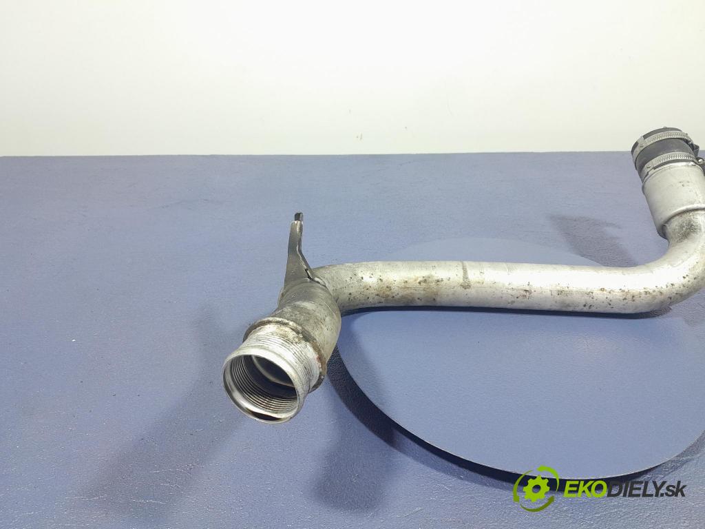 Audi A6 2011 rúrka Vzduch: 059145731DC