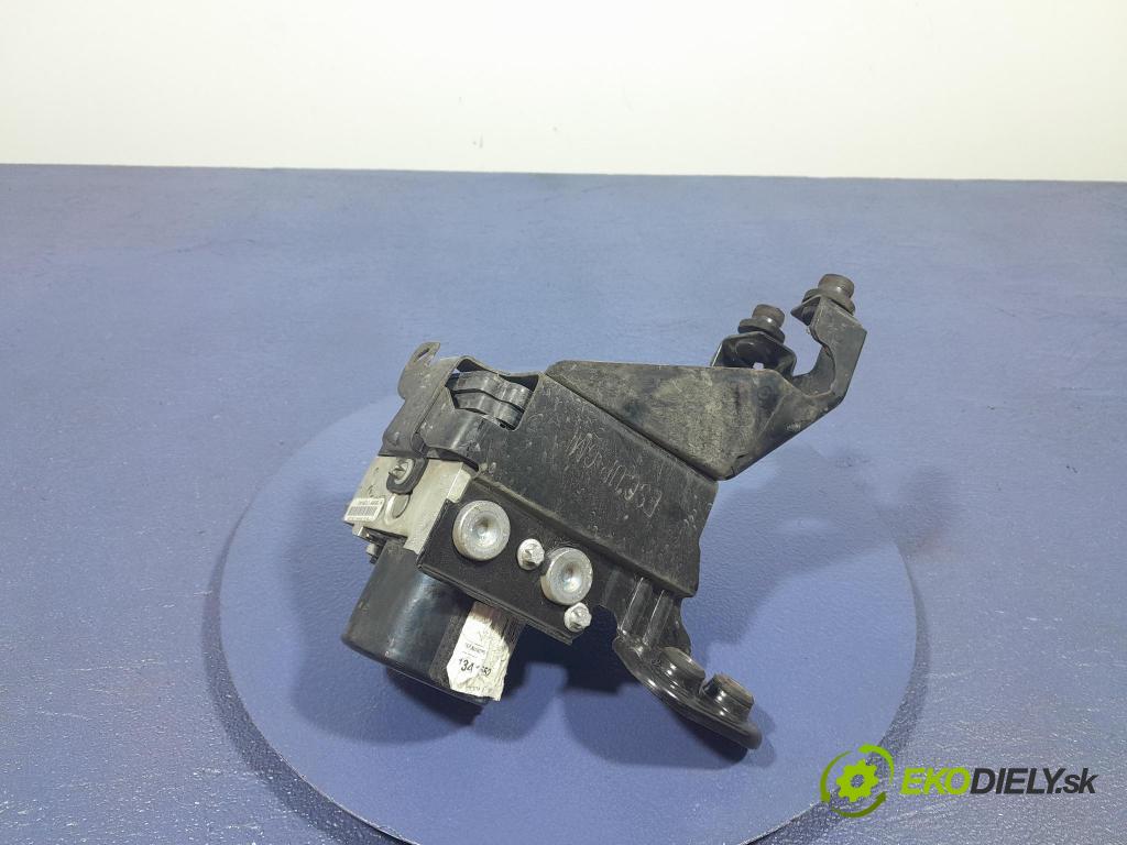 Opel Astra 2013 čerpadlo ABS x 13412552