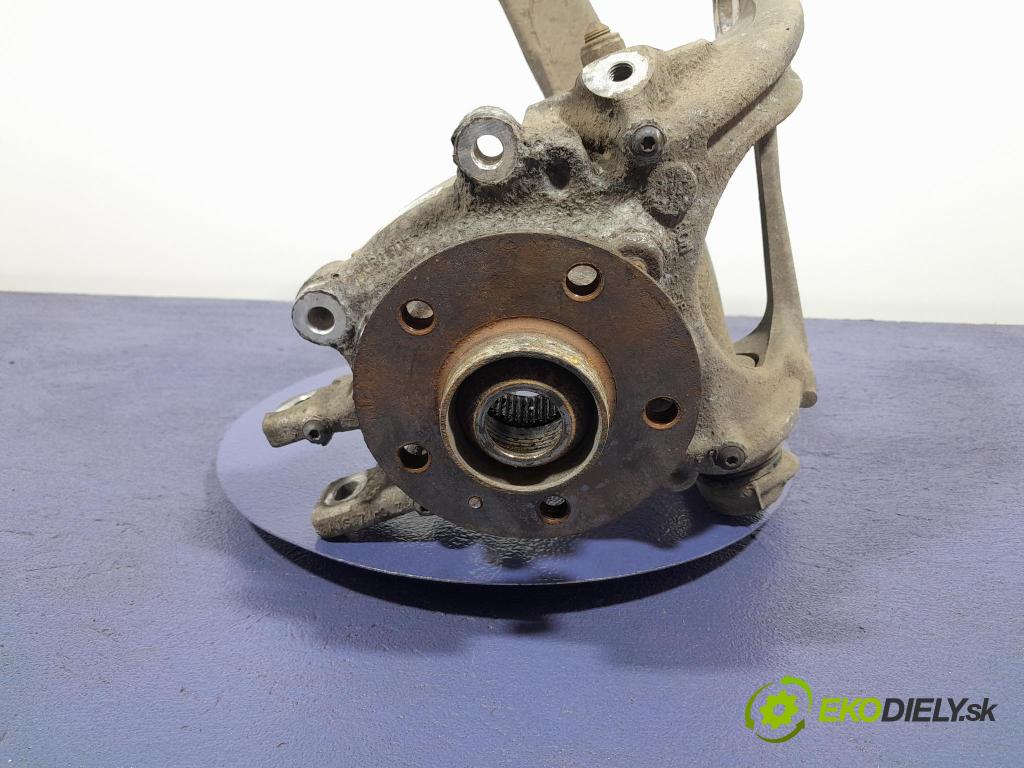 Audi A6 2011 náboj Prava: 8R0505432F