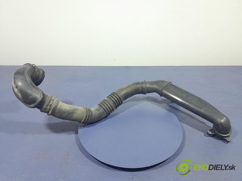 Opel Astra 2013 rúrka Vzduch: 13265282