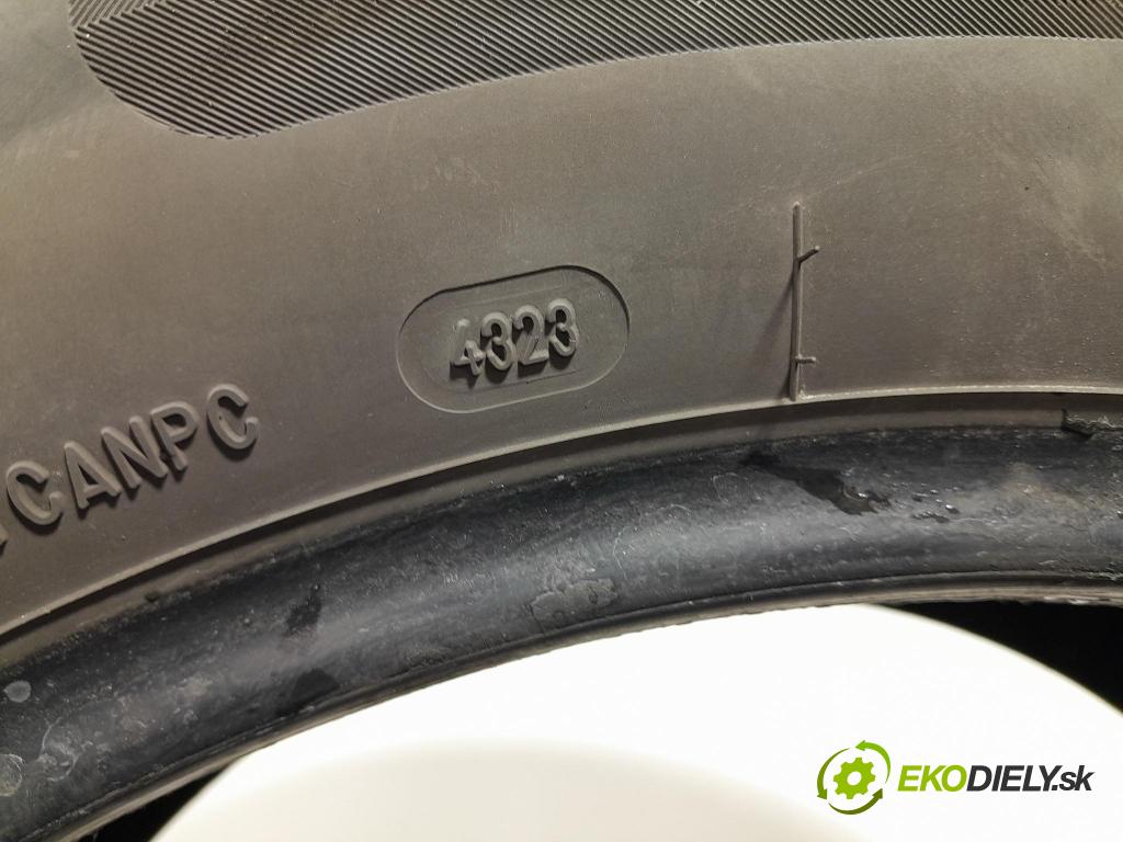 Renault Espace 2015 pneumatika Multi-sezóna: 6937833561702