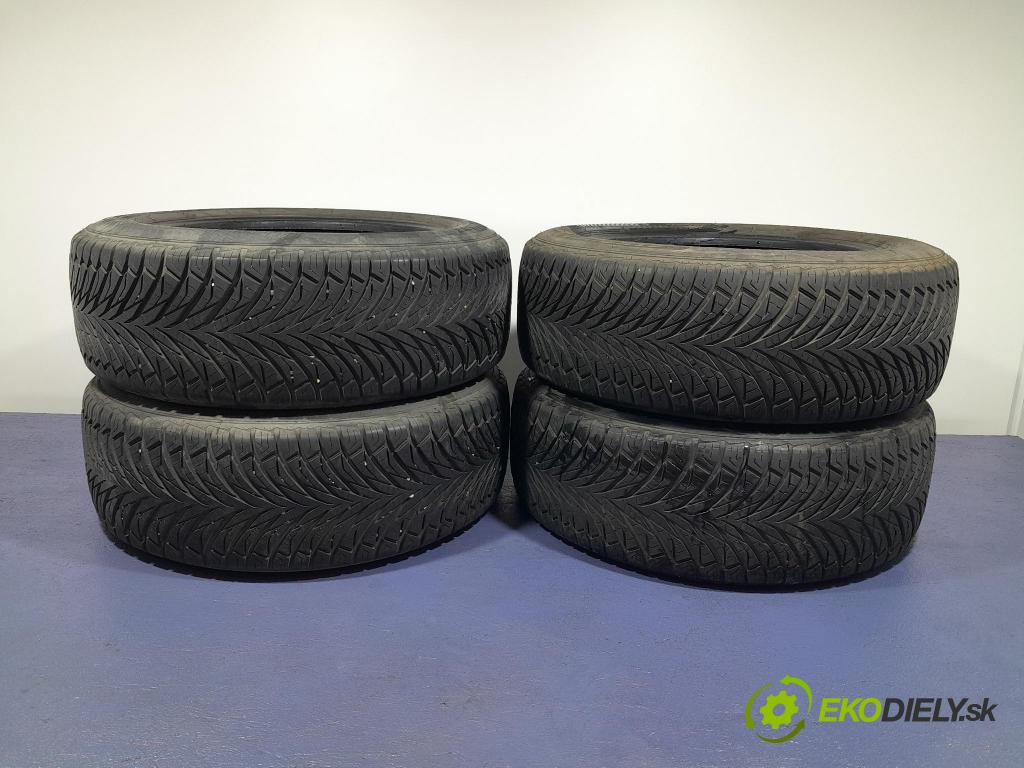 Renault Espace 2015 pneumatika Multi-sezóna: 6937833561702