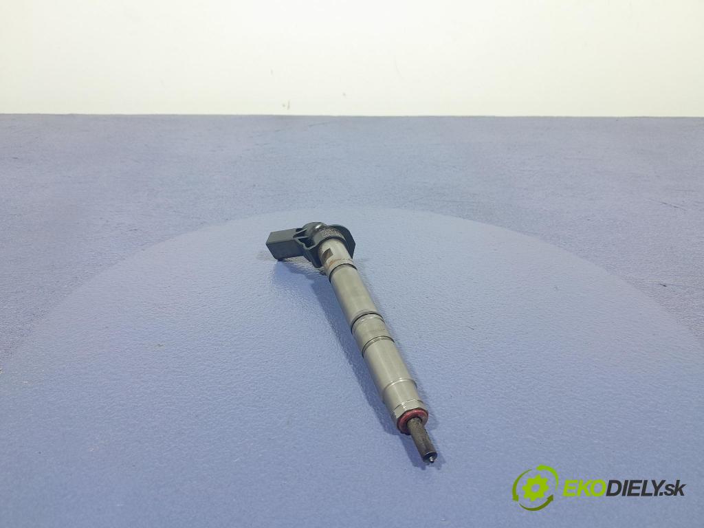 Audi A6 2011 vstrek 059130277CC