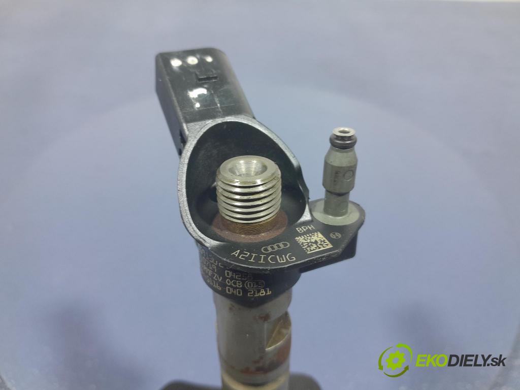 Audi A6 2011 vstrek 059130277CC