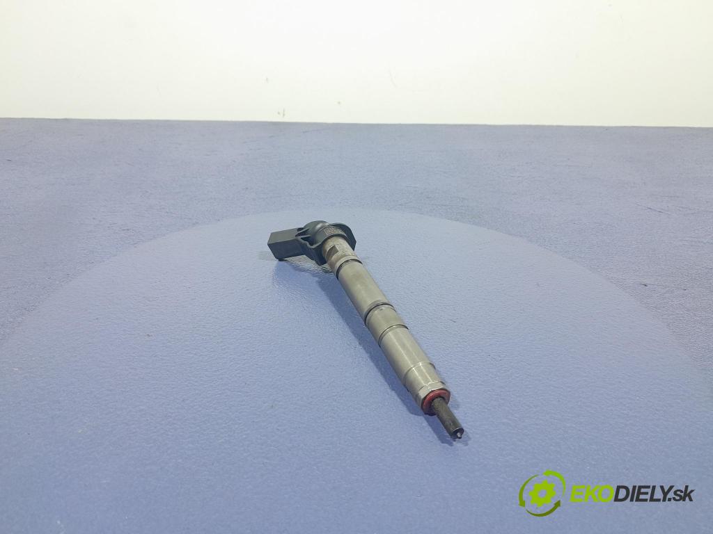 Audi A6 2011 vstrek 059130277CC