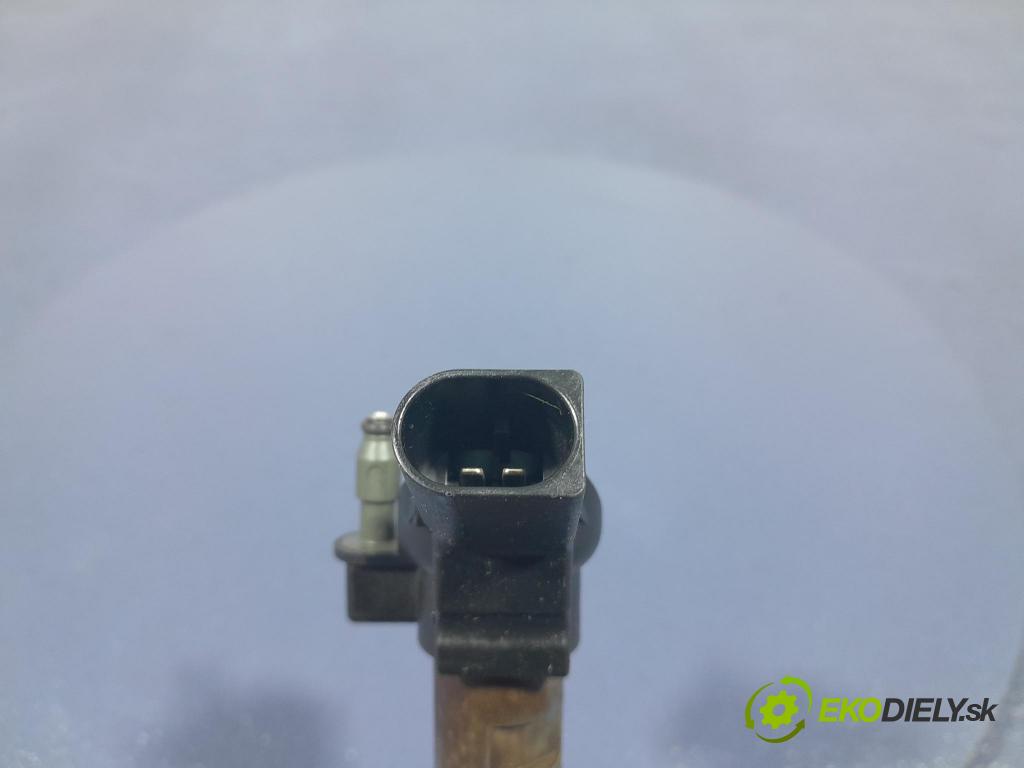 Audi A6 2011 vstrek 059130277CC