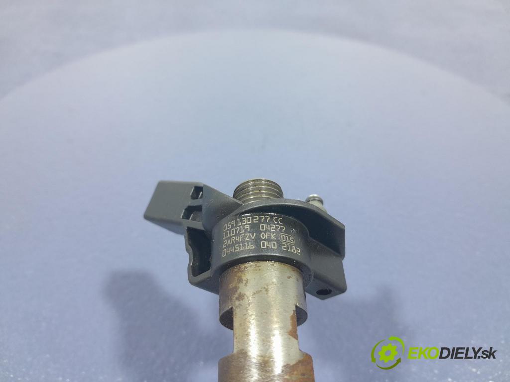 Audi A6 2011 vstrek 059130277CC