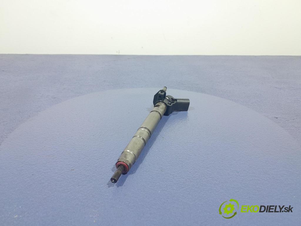 Audi A6 2011 vstrek 059130277CC