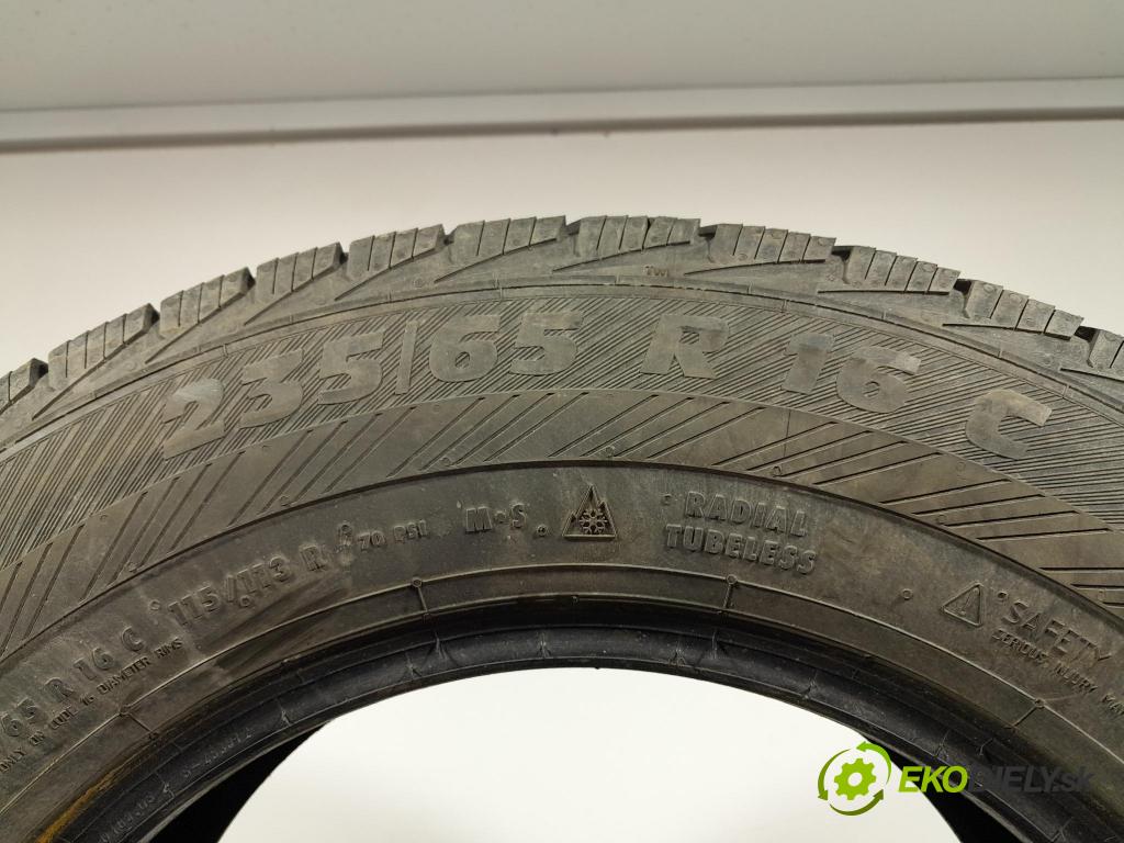 Mercedes Sprinter 2016 pneumatika Multi-sezóna: 4019238006810