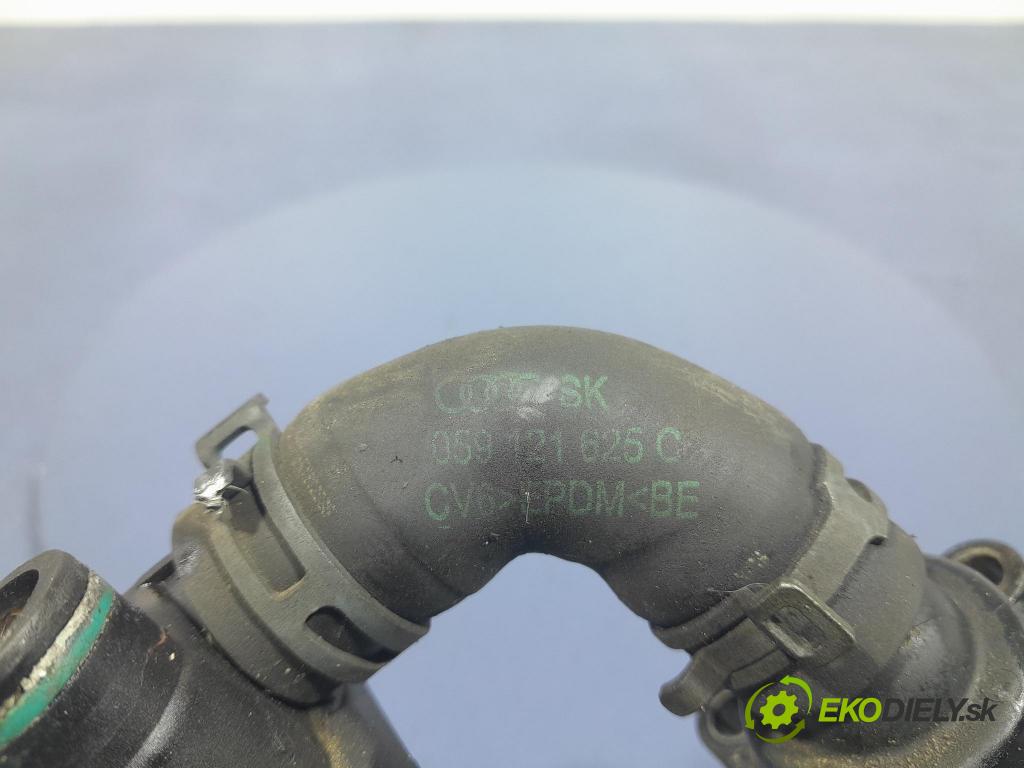 Audi A6 2011 rúrka Chladič: 059121625C