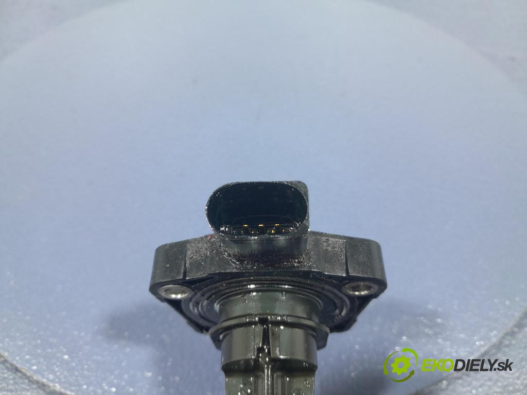 Audi A6 2011 snímač tlaku oleja 03C907660Q