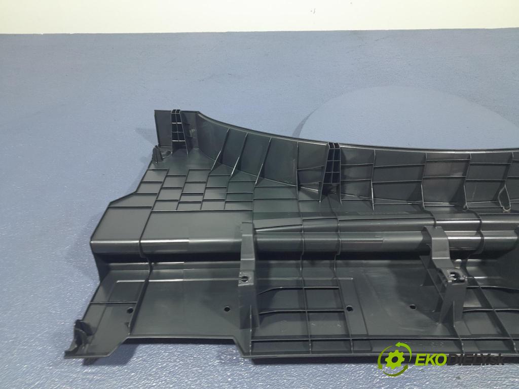 Toyota Rav4 2020 kryt Plast: Interiéry: 58577-42150