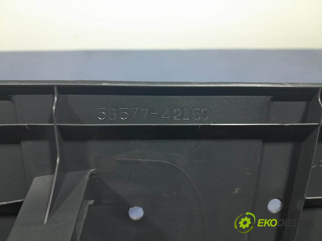 Toyota Rav4 2020 kryt Plast: Interiéry: 58577-42150