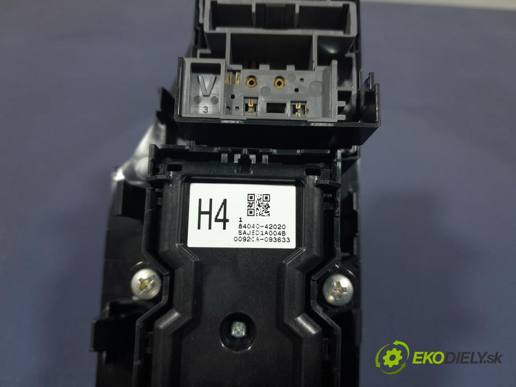 Toyota Rav4 2020 prepínač Okná: 74232-42220