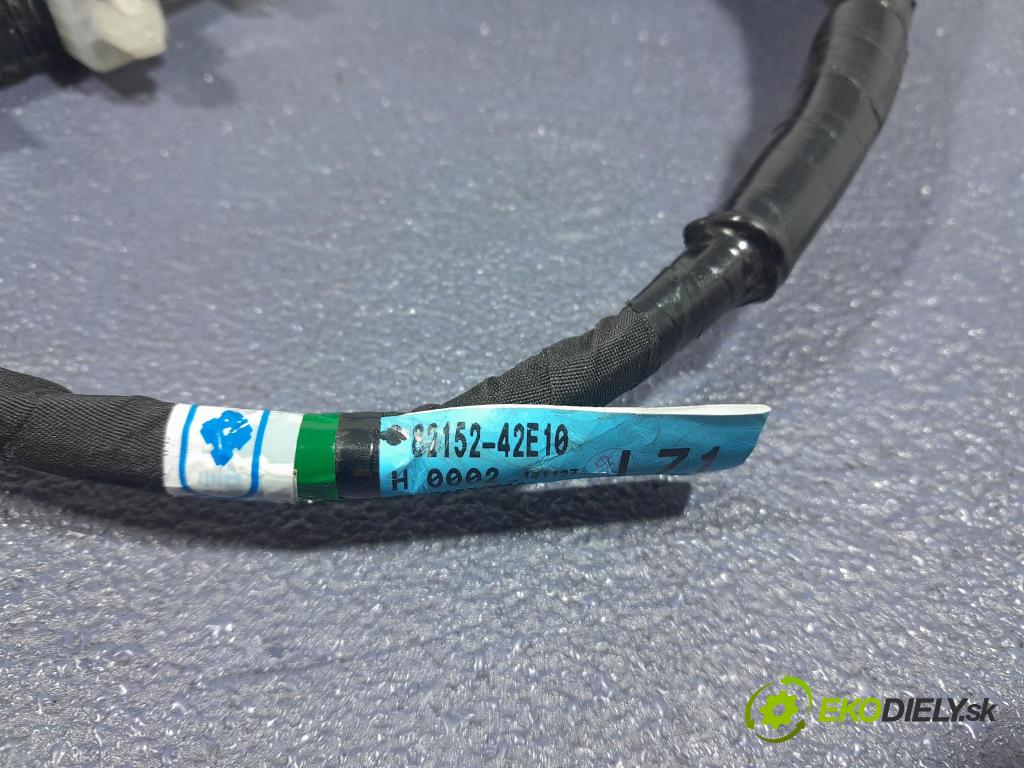 Toyota Rav4 2020 inštalácia Elektrický: 82152-42E10