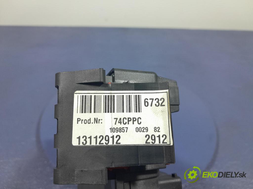 Opel Vectra 2003 skrinka Poistky: 13112912