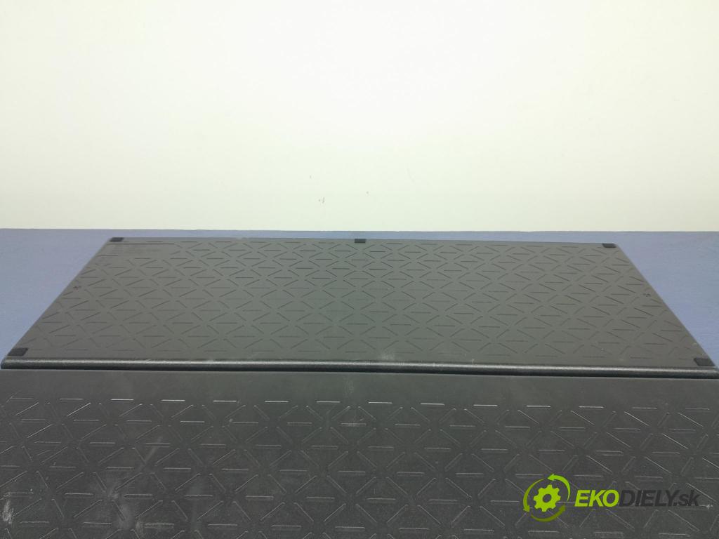 Toyota Rav4 2020 koberec do auta 58410-42110