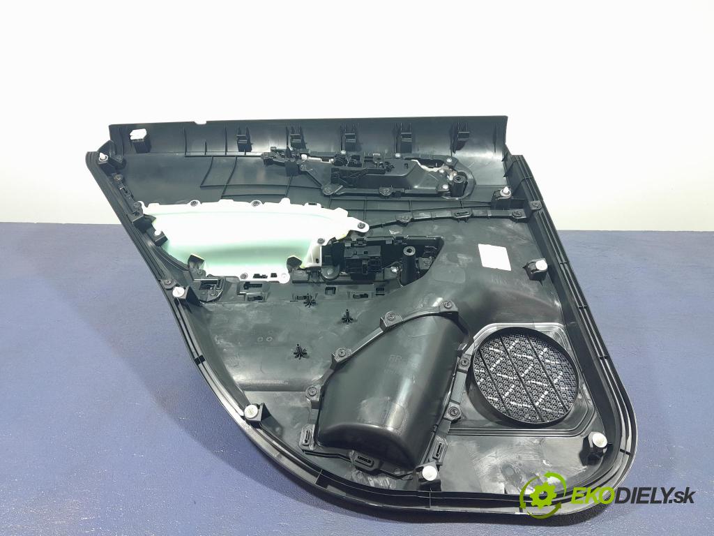 Toyota Rav4 2020 Čalounictví: dvere zad Prava: 67613-X1B18