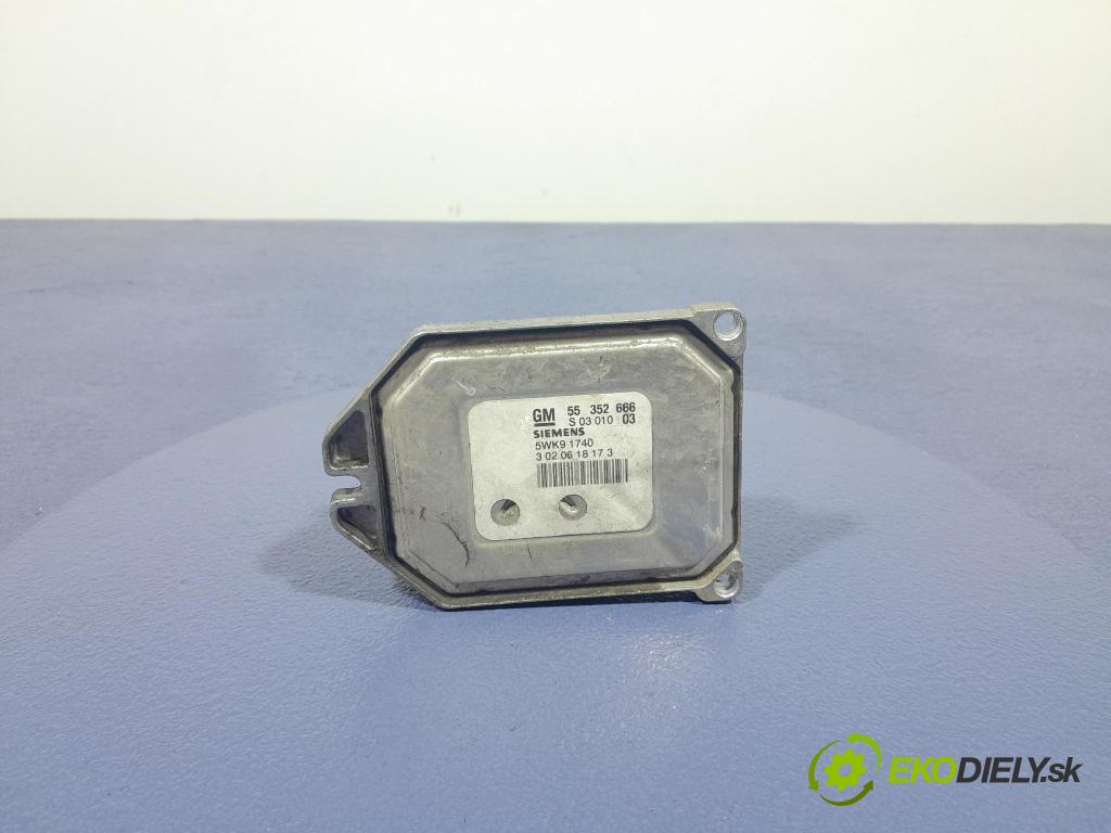 Opel Vectra 2003 riadiaca jednotka Motor: 55352666