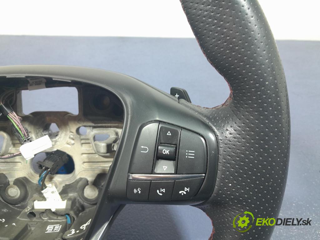 Ford Focus 2019 volant