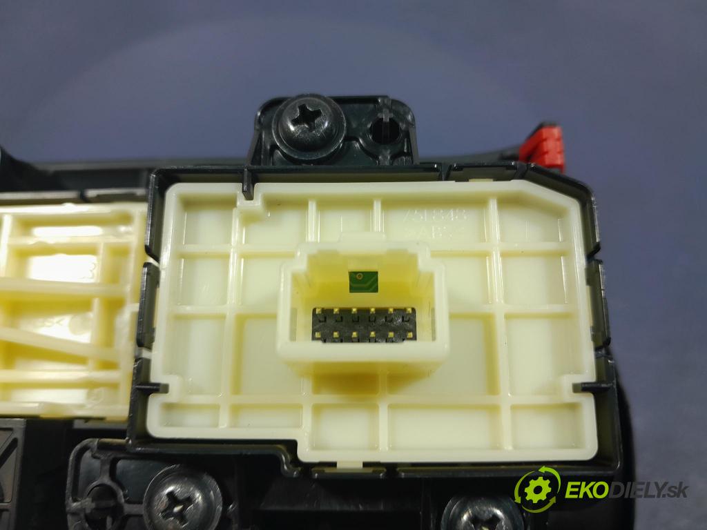 Toyota Rav4 2020 Páka: Zmeny: 58804-42470