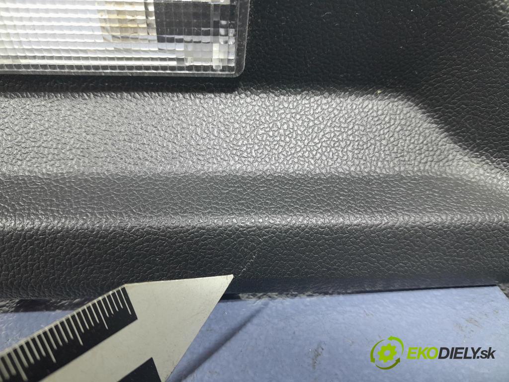 Ford Focus 2019 kryt Plast: Interiéry: JX7B-A46808-AEW