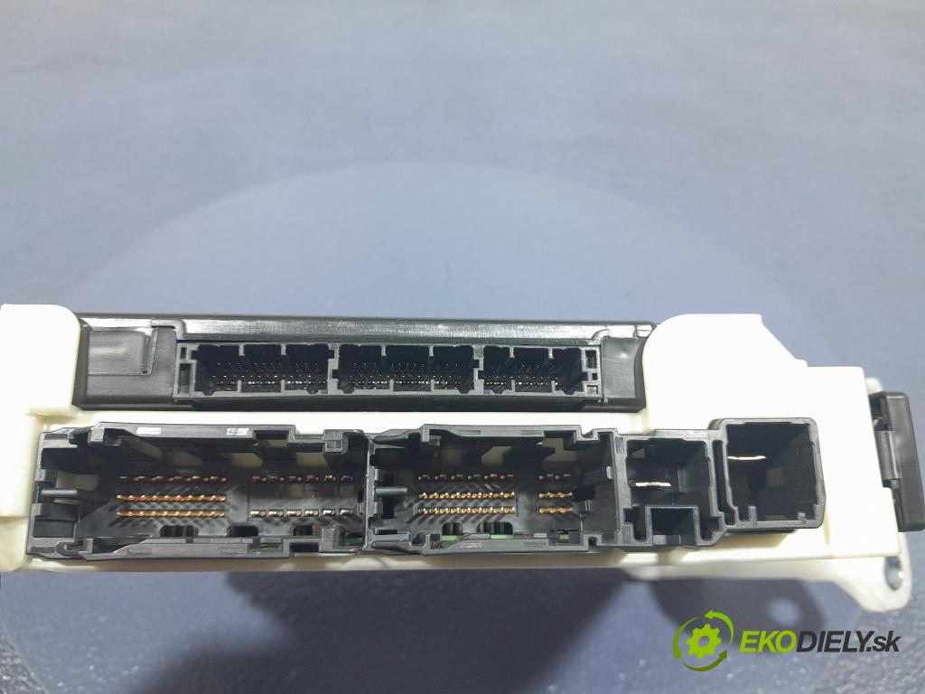 Toyota Rav4 2020 riadiaca jednotka 89221-42390