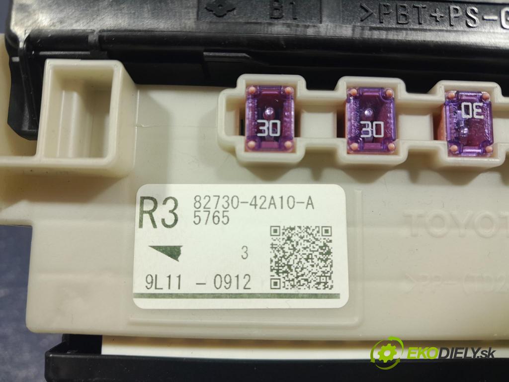 Toyota Rav4 2020 riadiaca jednotka 89221-42390