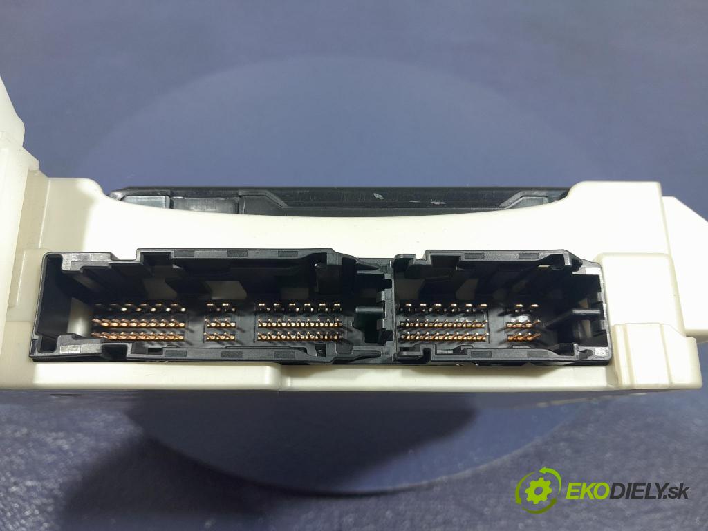 Toyota Rav4 2020 riadiaca jednotka 89221-42390