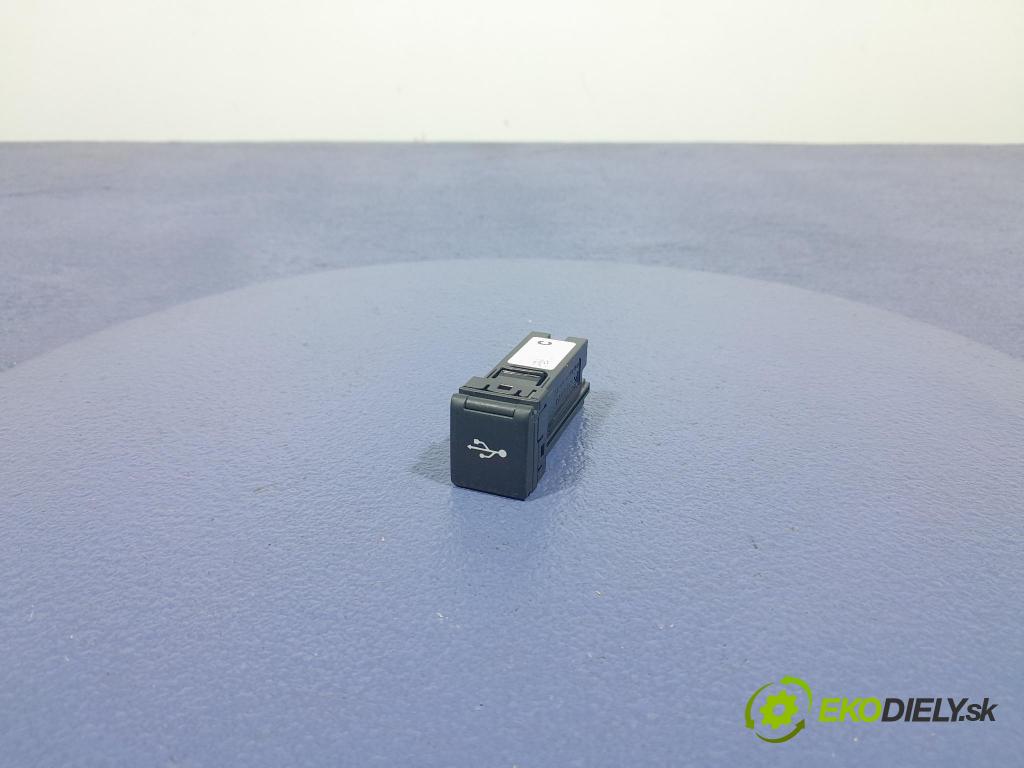 Toyota Rav4 2020 inštalácia Elektrický: 86190-42030