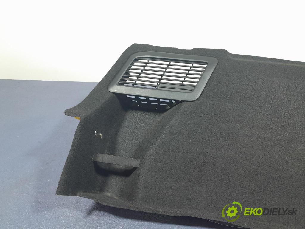 Ford Focus 2019 Čalounictví: kufra: JX7B-A45423-AD