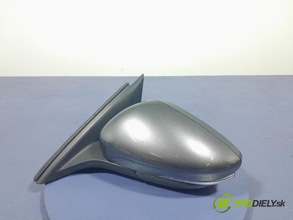 Ford Focus 2019 zrkadlo Vľavo: