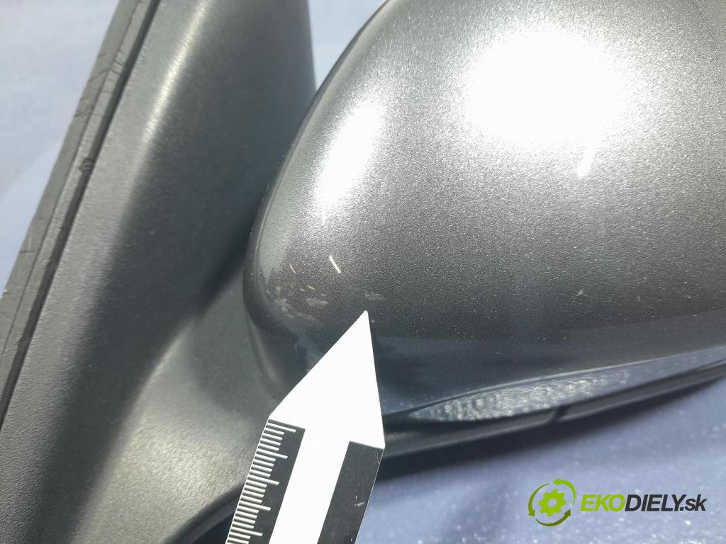 Ford Focus 2019 zrkadlo Vľavo: