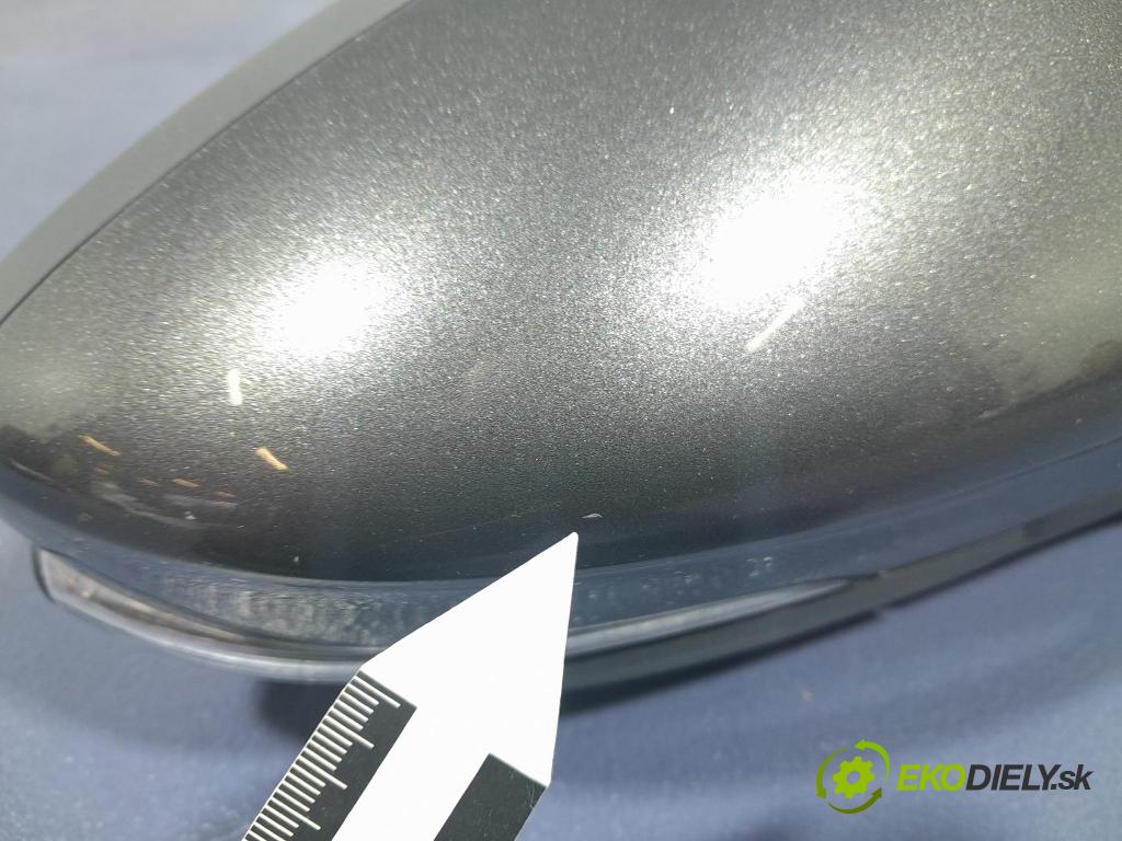 Ford Focus 2019 zrkadlo pravé