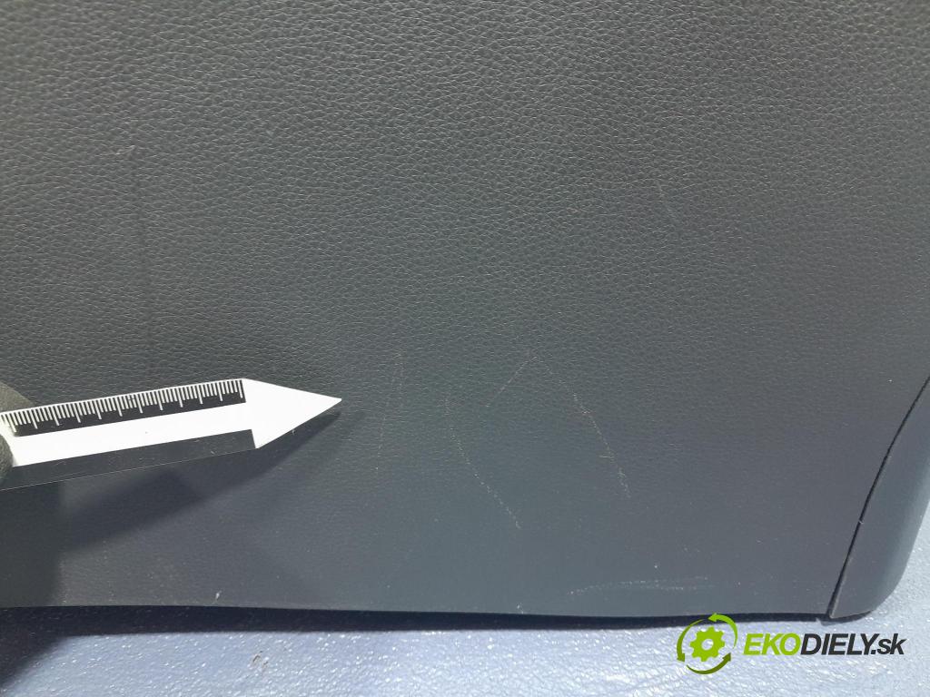 Toyota Rav4 2020 operadlo