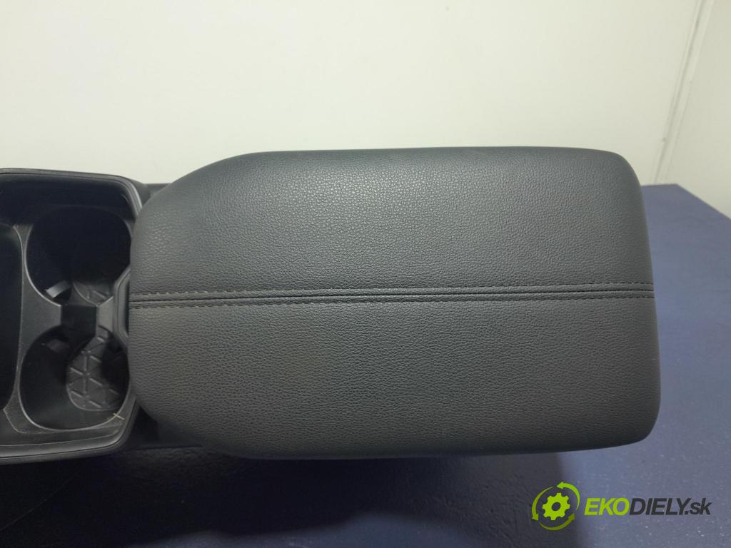 Toyota Rav4 2020 operadlo