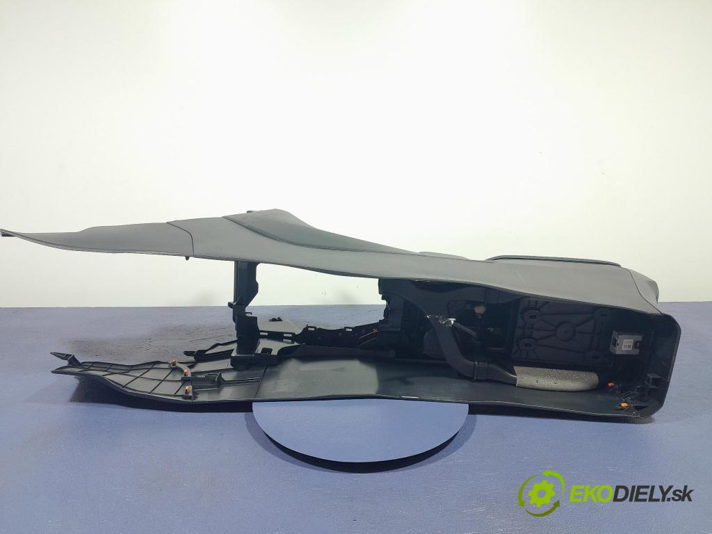 Toyota Rav4 2020 operadlo 