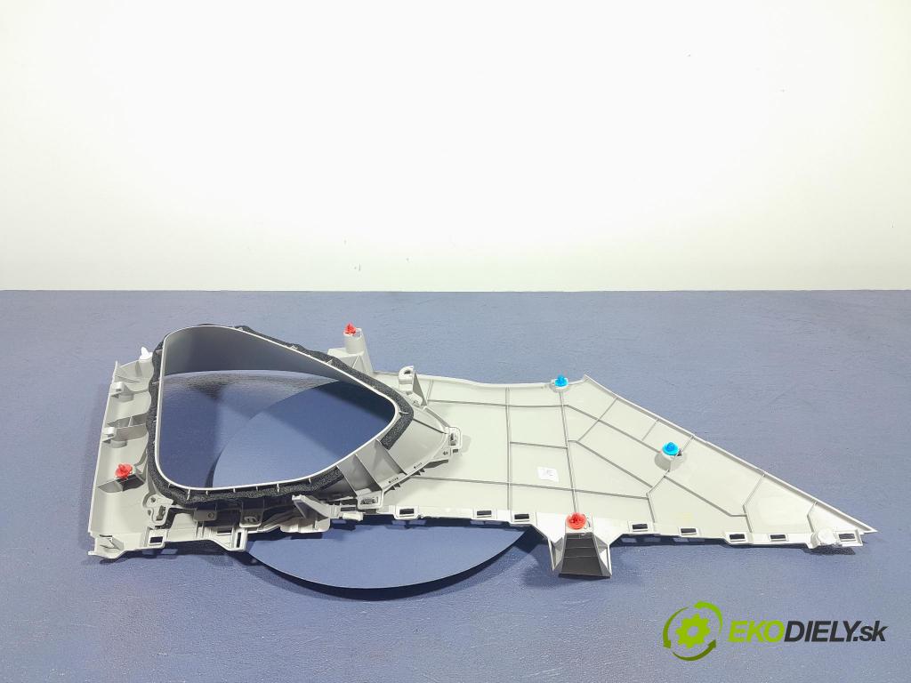 Toyota Rav4 2020 kryt Plast: Interiéry: 62470-42180